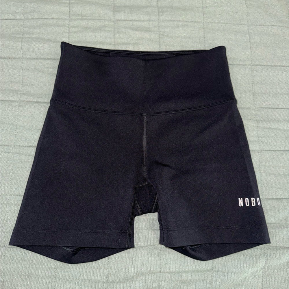 NOBULL Women's High-Rise Sleek Short 4" -Black XS